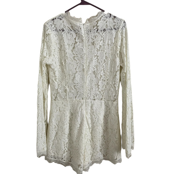 Endless Rose Women Size Medium V Neck Lace Romper Bell Sleeves - Picture 4 of 12
